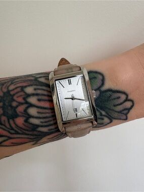 Fossil PR-5265 Watch Women Tank 22mm Silver Tone Date Leather Band New Battery